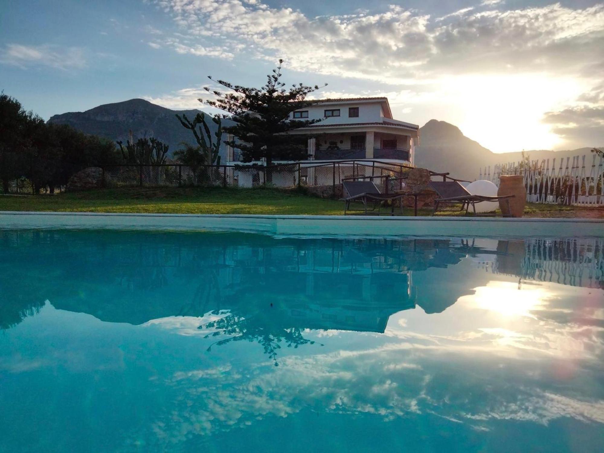 Villa Michelangelo Castellammare del Golfo Exterior foto